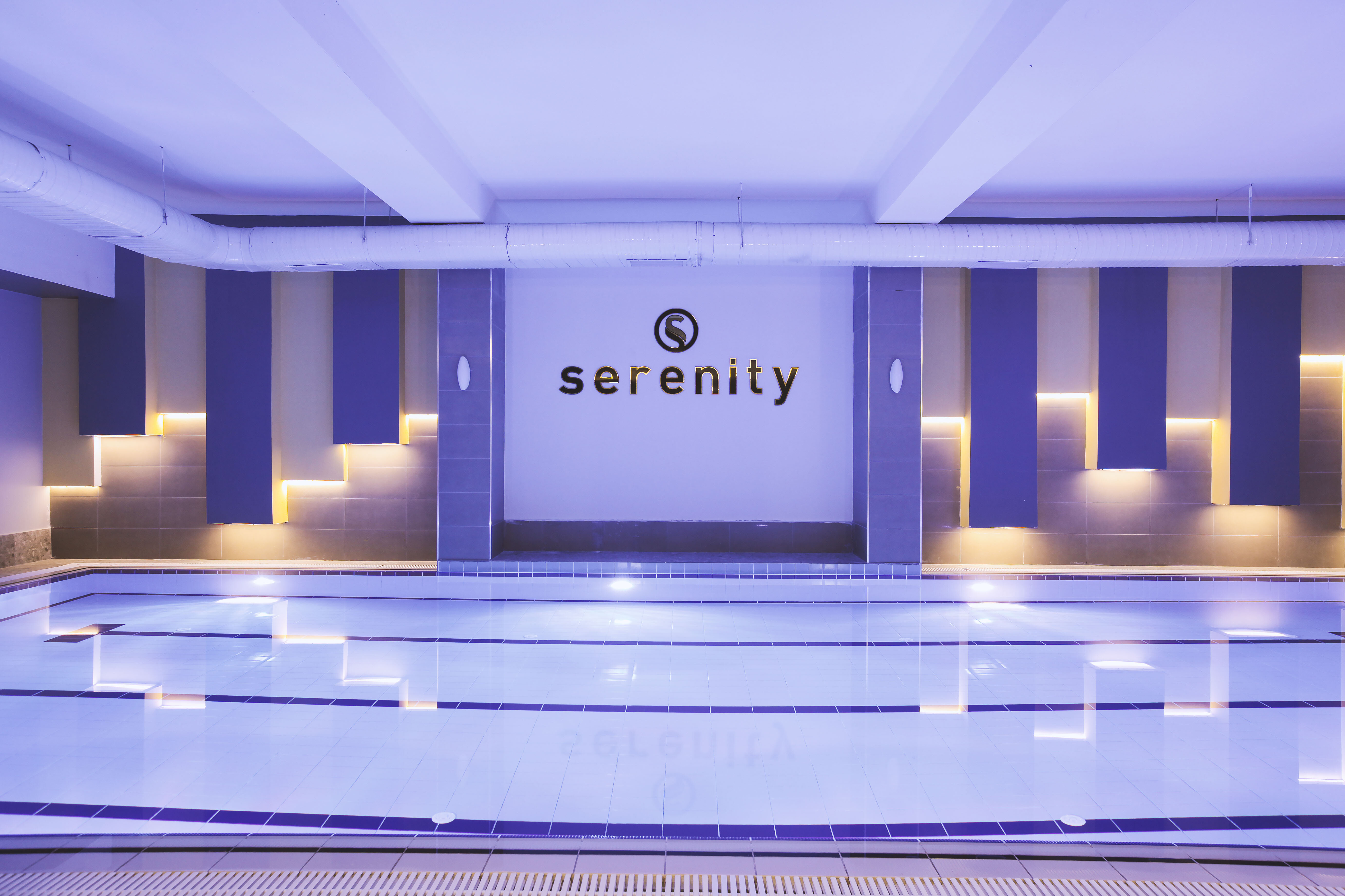 Serenity Suites Airport Hotel
