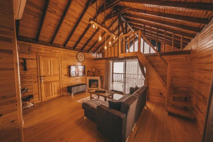 Sapanca Göldibi Suit Bungalov
