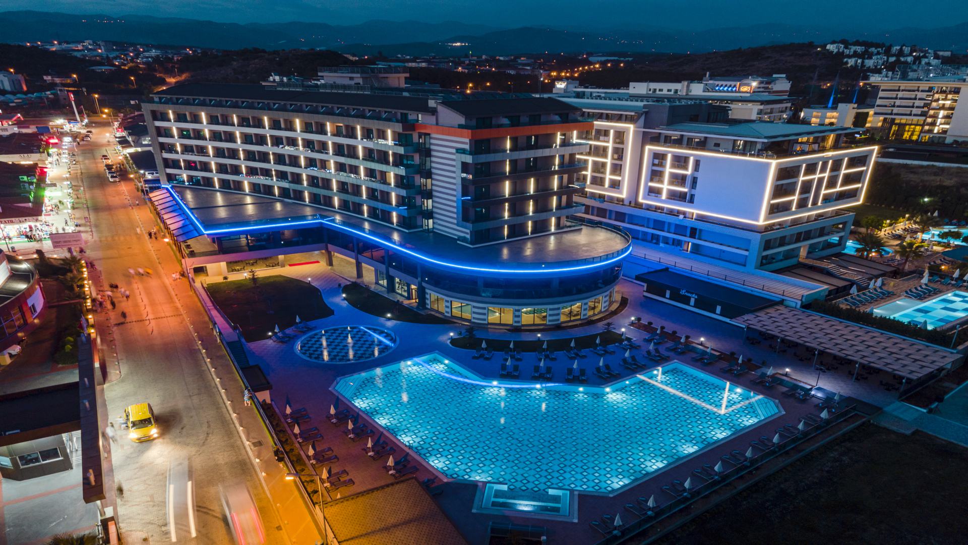 Lonicera Premium Hotel