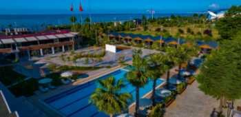 Green Palace Suite Hotel