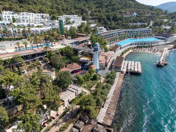 Blue Dreams Resort