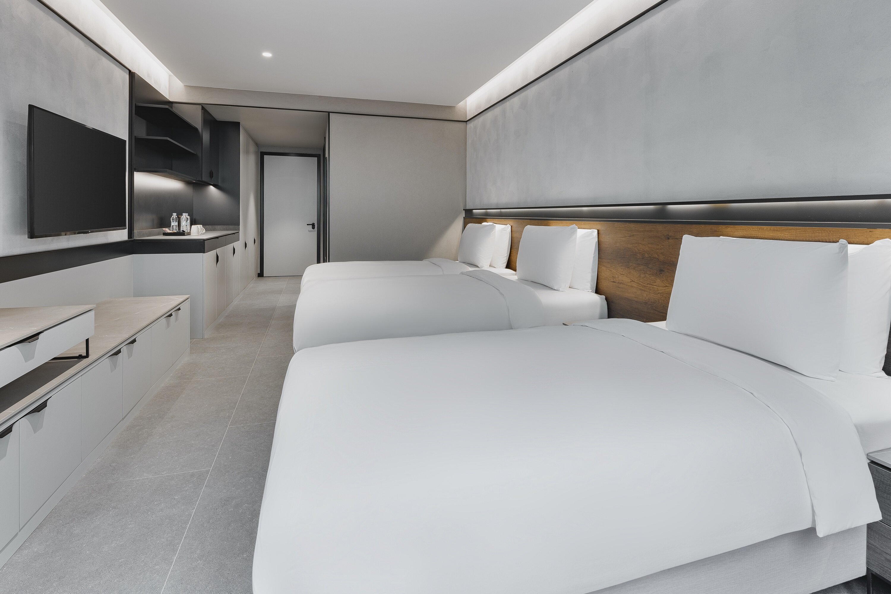 INVENTIST Hotel Sports Academy · 64