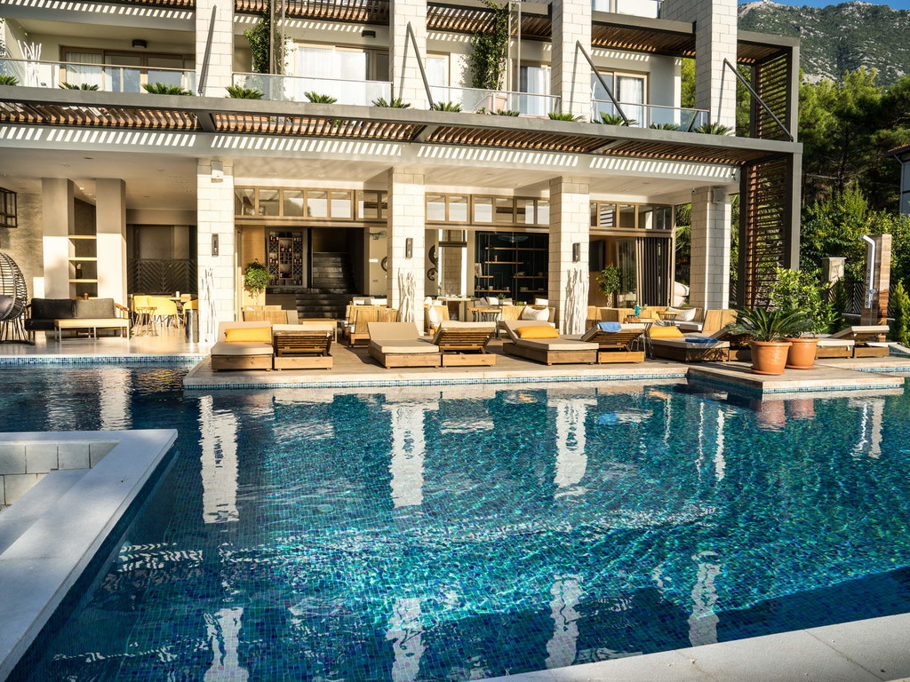 Melanippe Relaxing Hotel