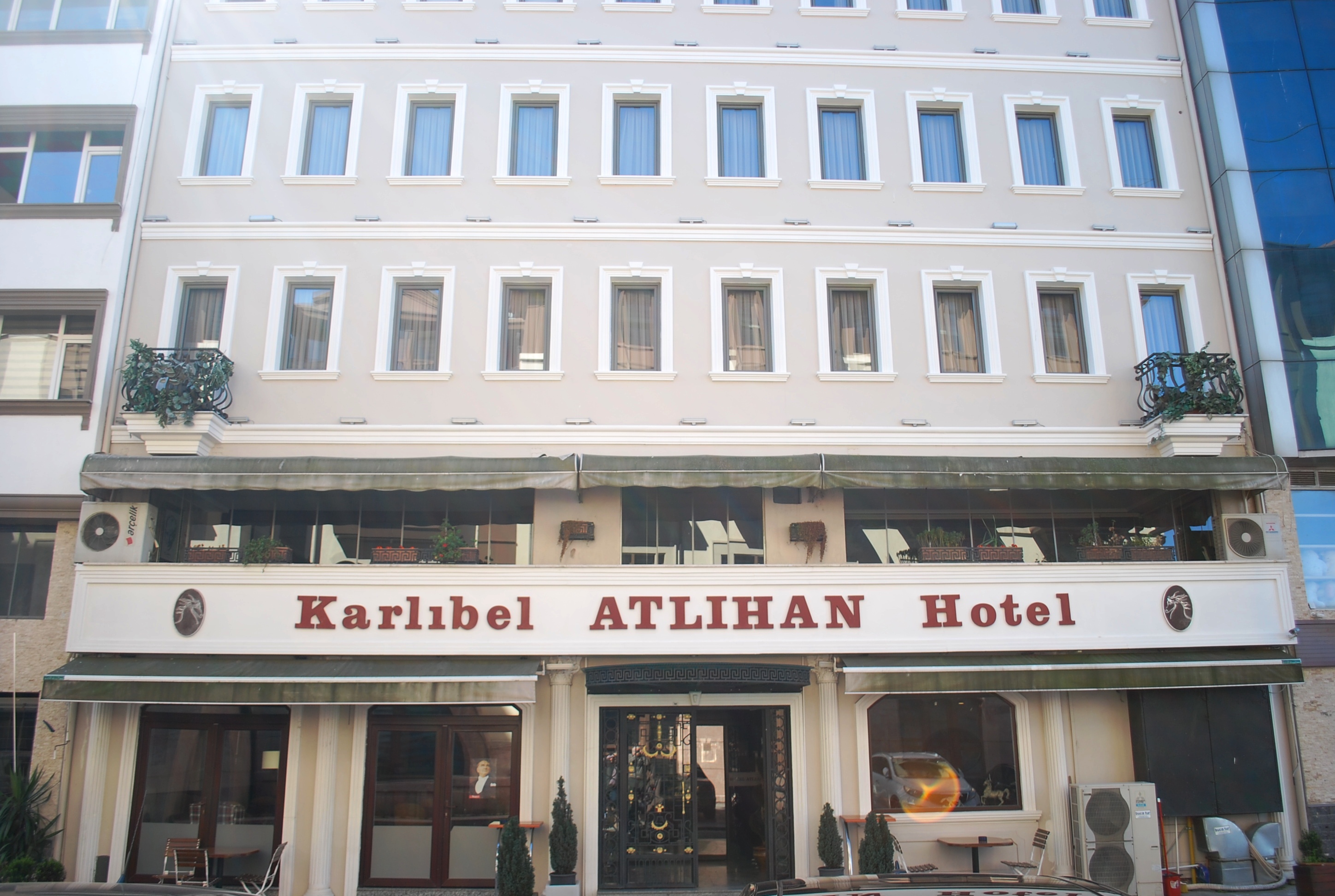 Karlıbel Hotel Atlıhan