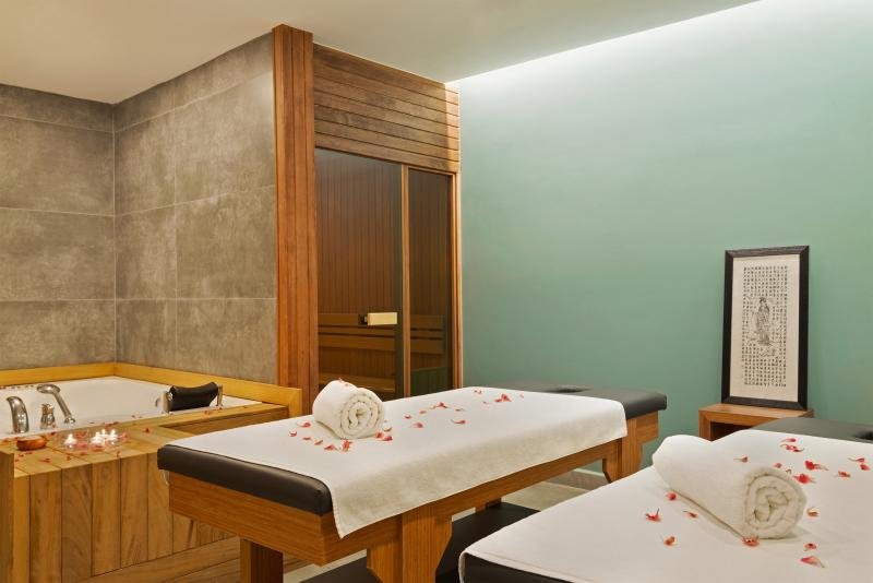Tryp By Wyndham Ataşehir · 10