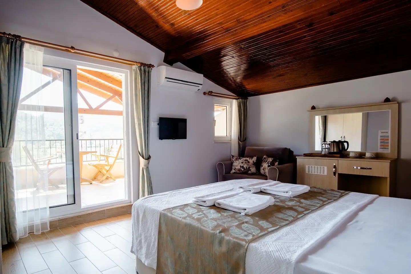 Bybassios Hotel