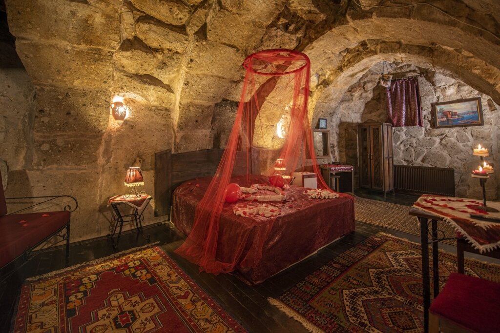 Kapadokya Ihlara Konakları and Caves · 335