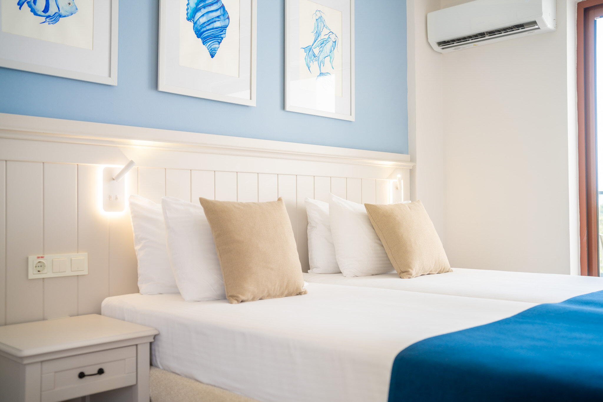 Comfort Oda, Kara Manzaralı