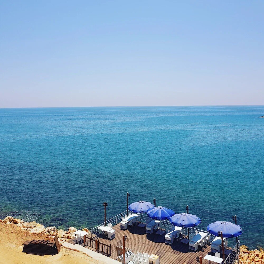 Moşe Otel Beach