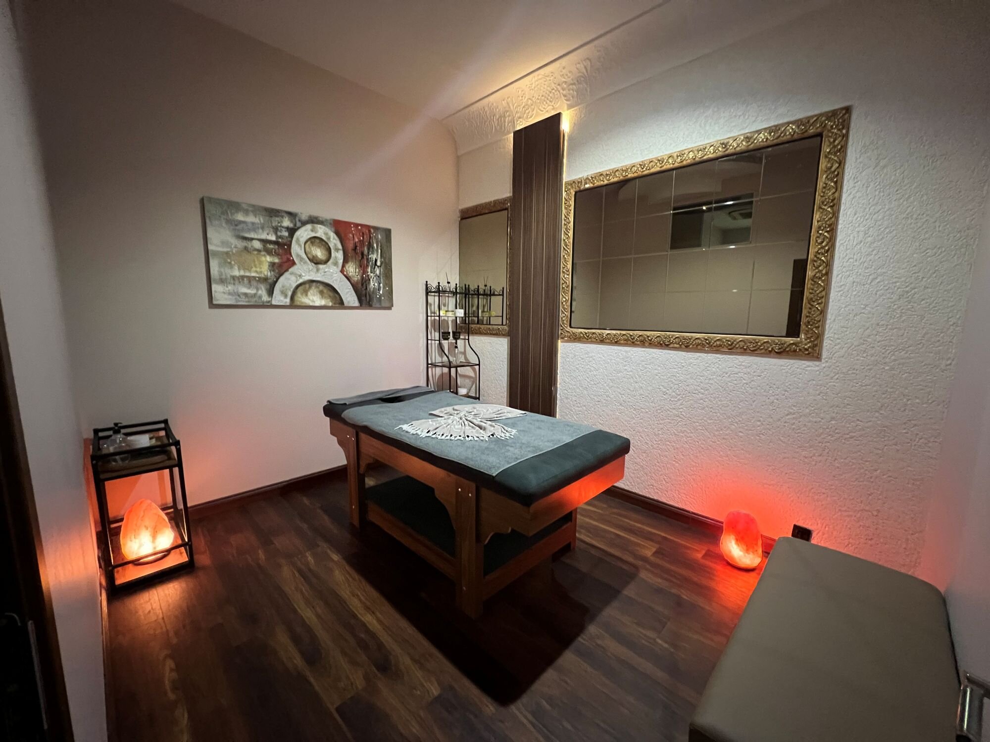 Boris Hotel · 45