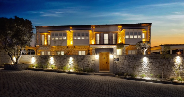 Eritrina Butik Otel Alaçatı