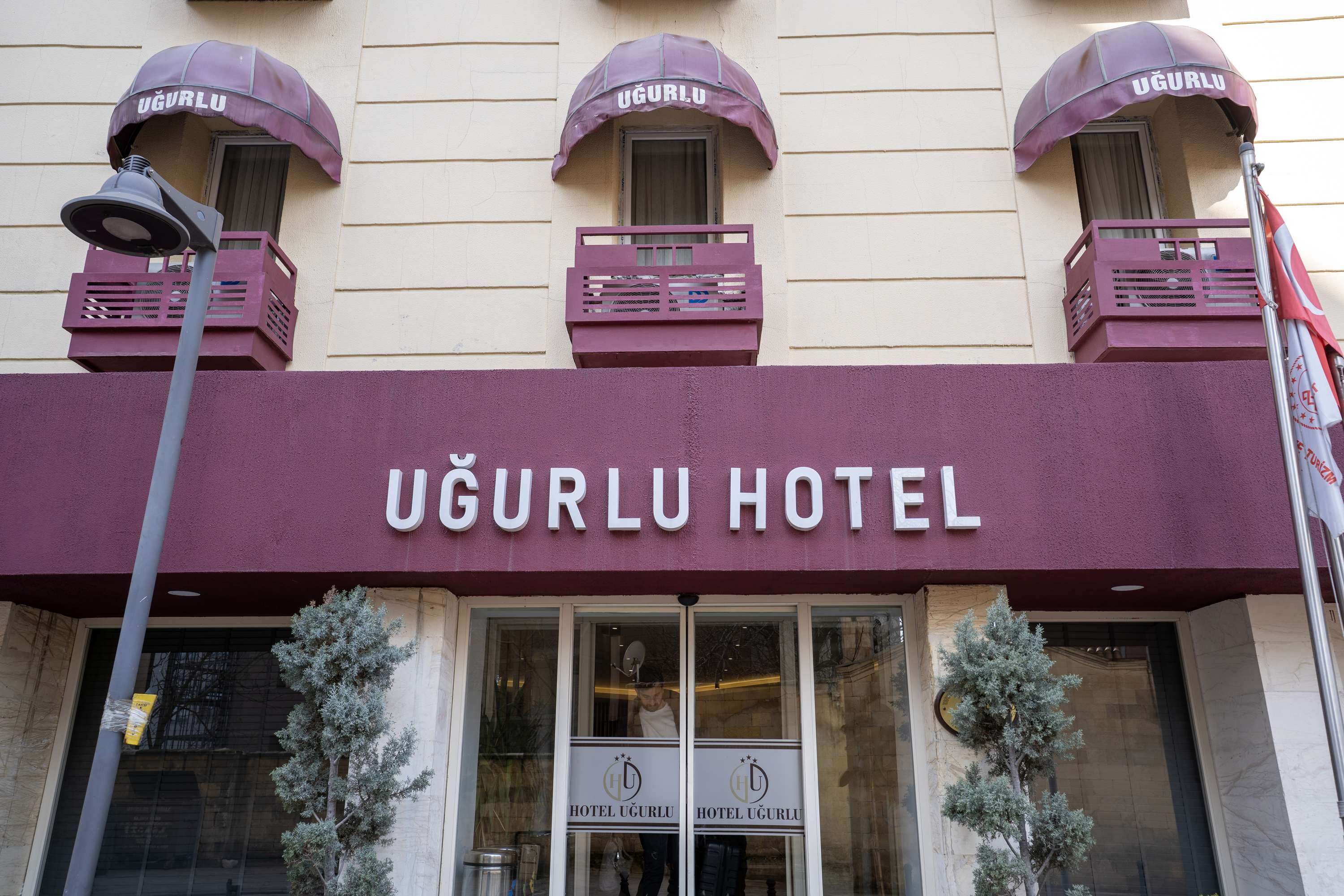 Uğurlu Hotel · 3