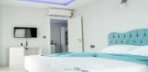 Kısmi Deniz Manzaralı Family Room Görseli