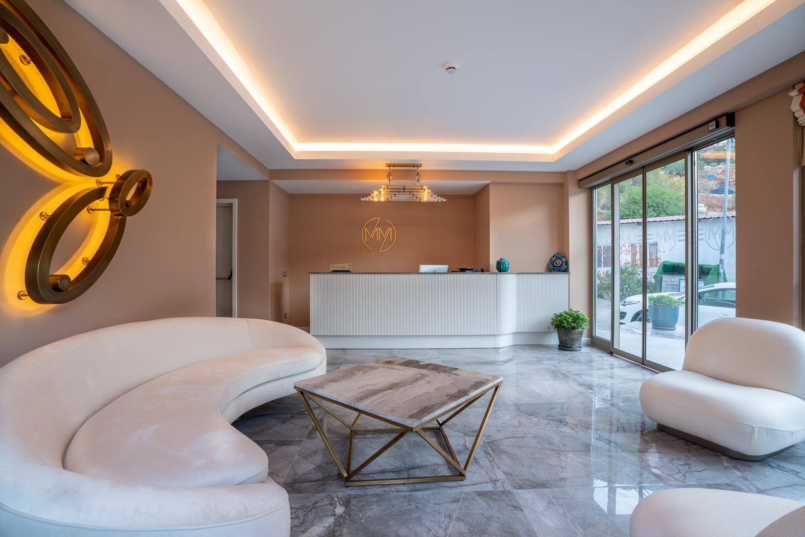 Muhtar Hotel