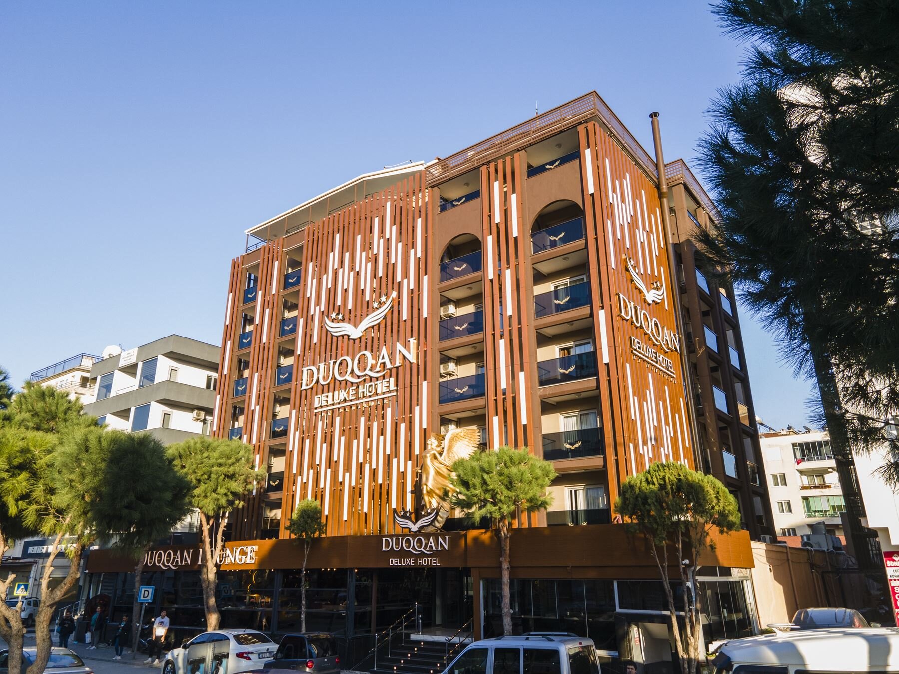 Duqqan Deluxe Hotel · 4