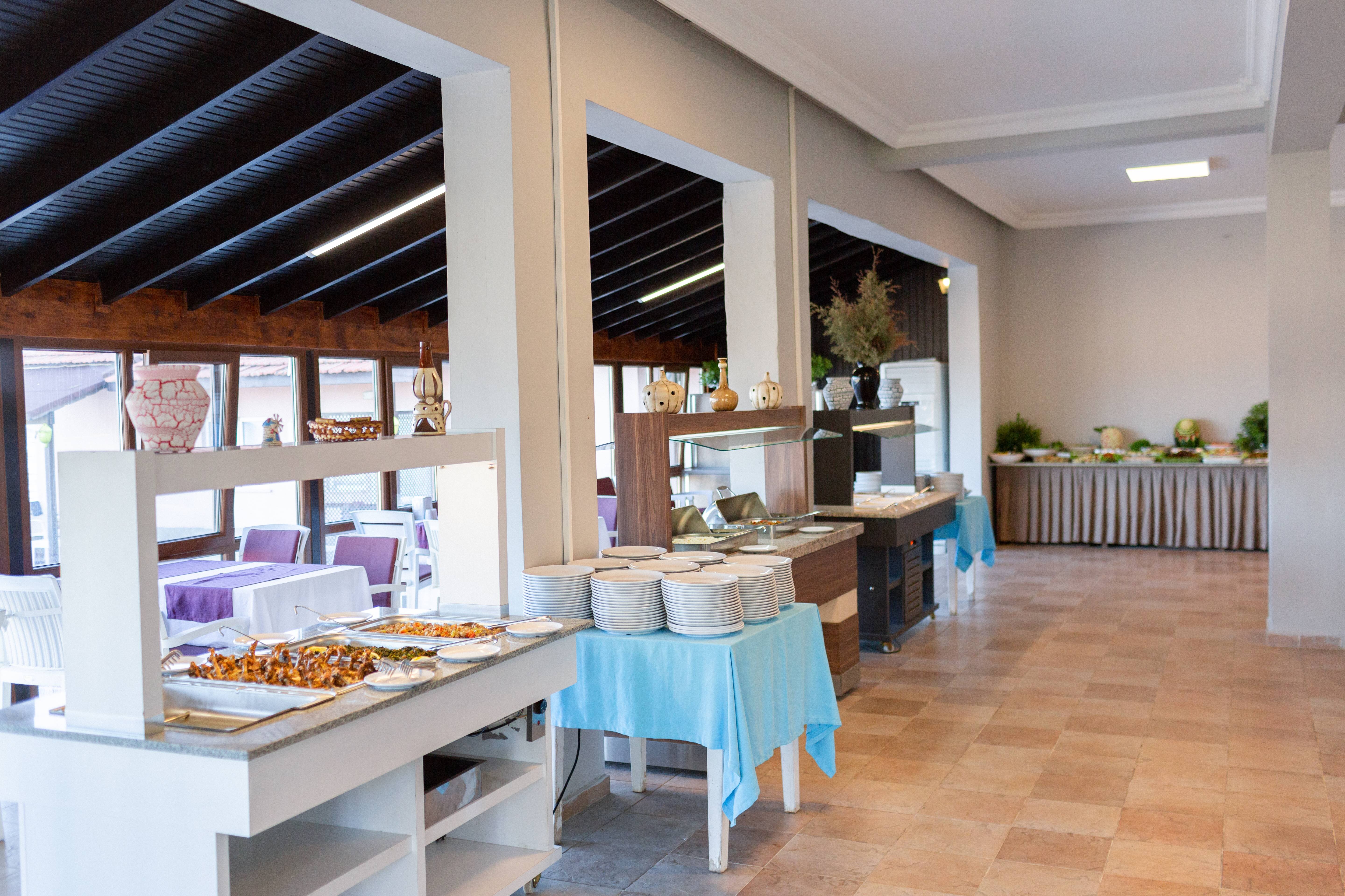 Aqua Nina Hotel · 64