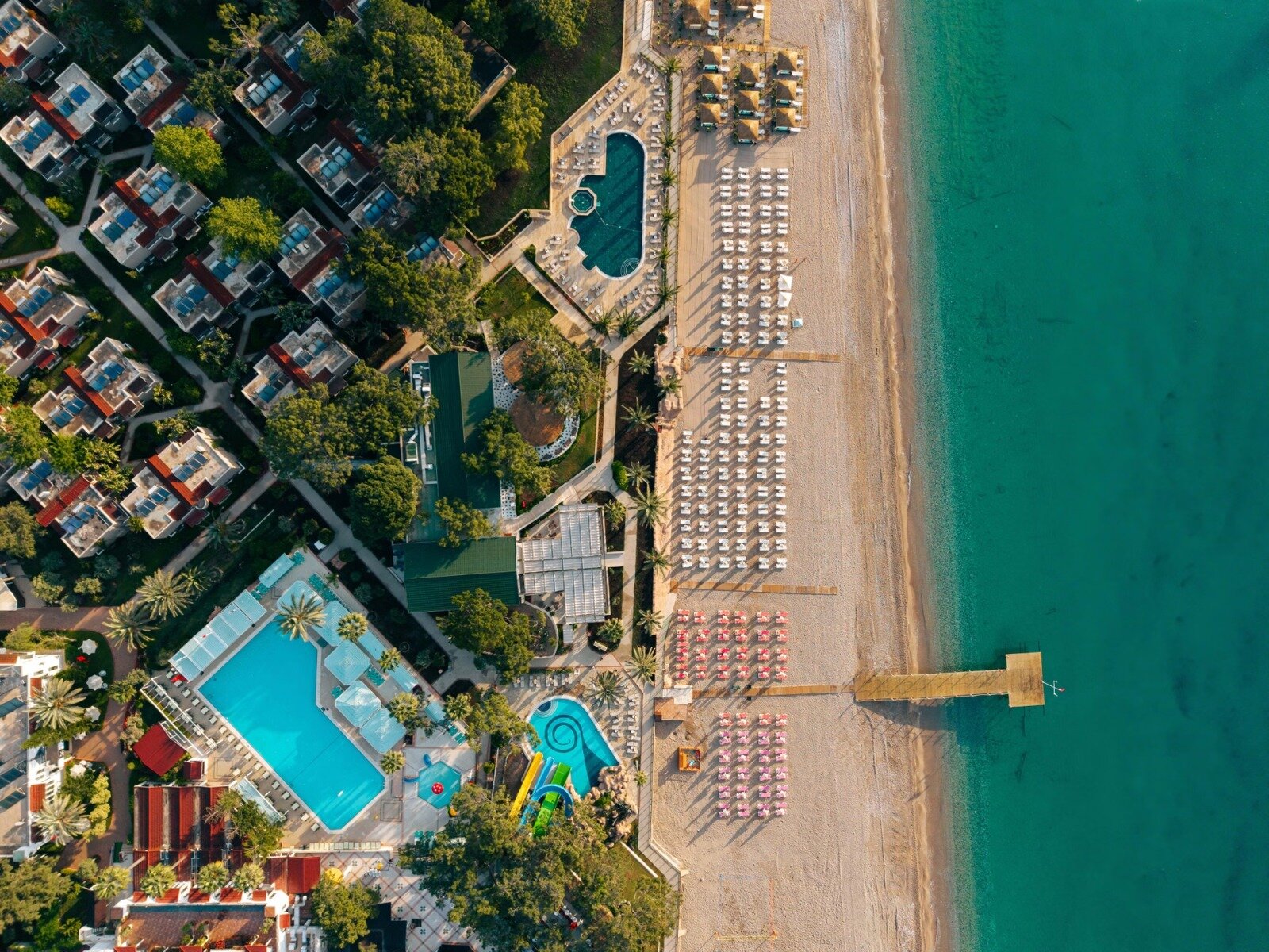 Pirates Beach Club