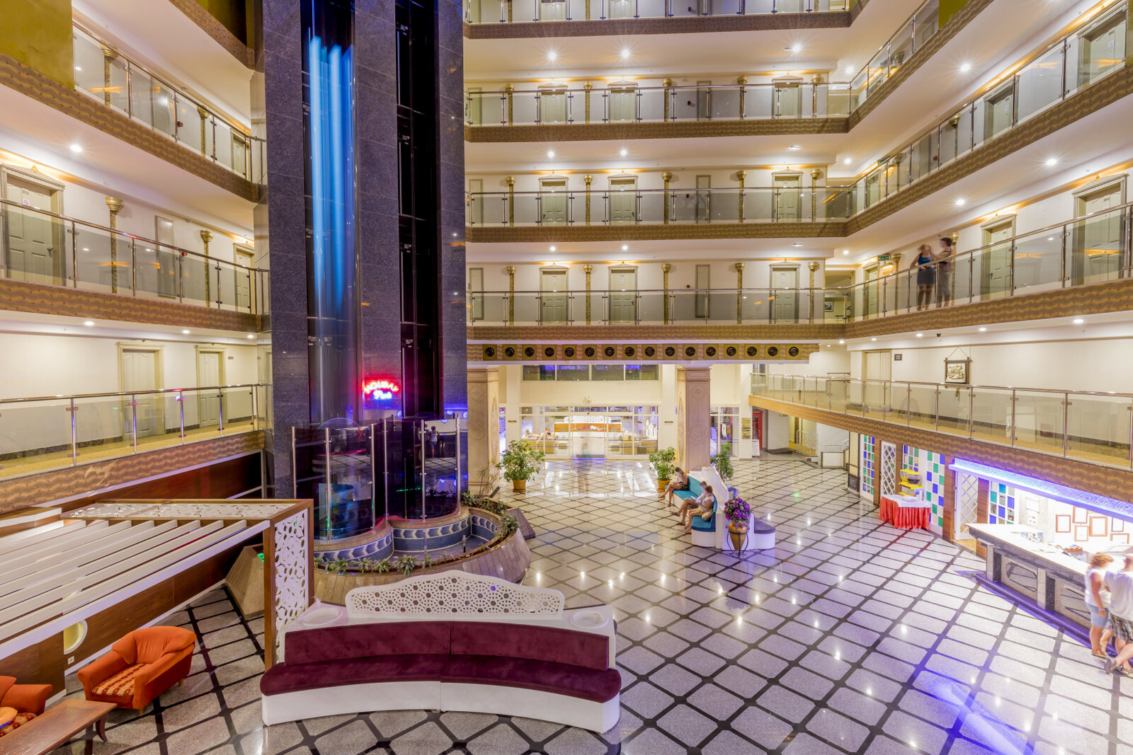 Holiday Park Resort Rezervasyon