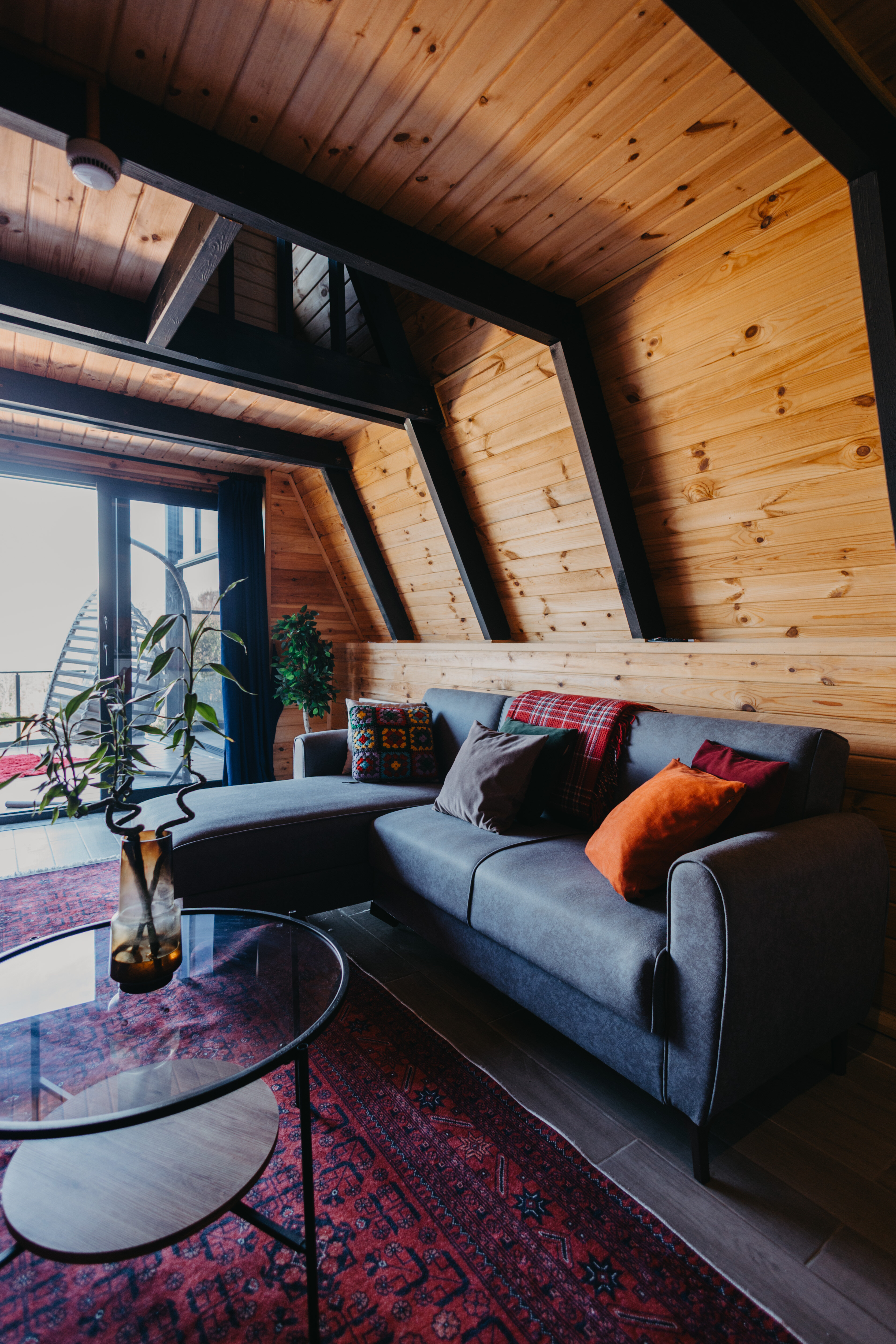 Isıtmalı Havuzlu Orman Manzaralı Bungalov