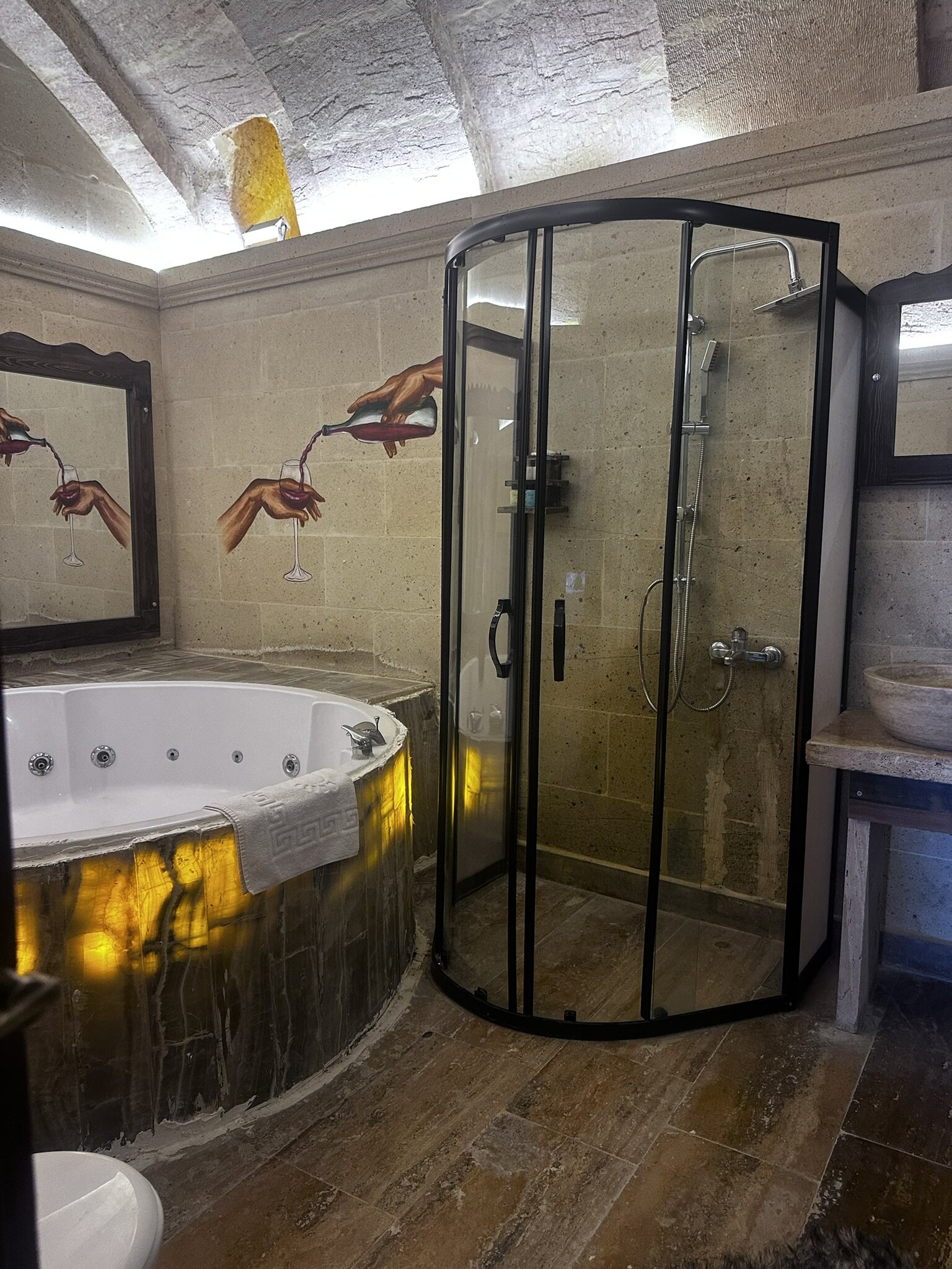 Heritage Cave Inn