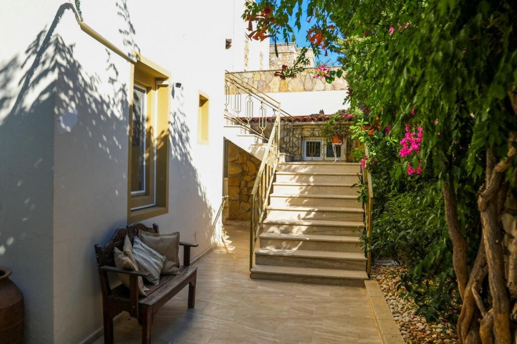 Aegean Gate Hotel · 5