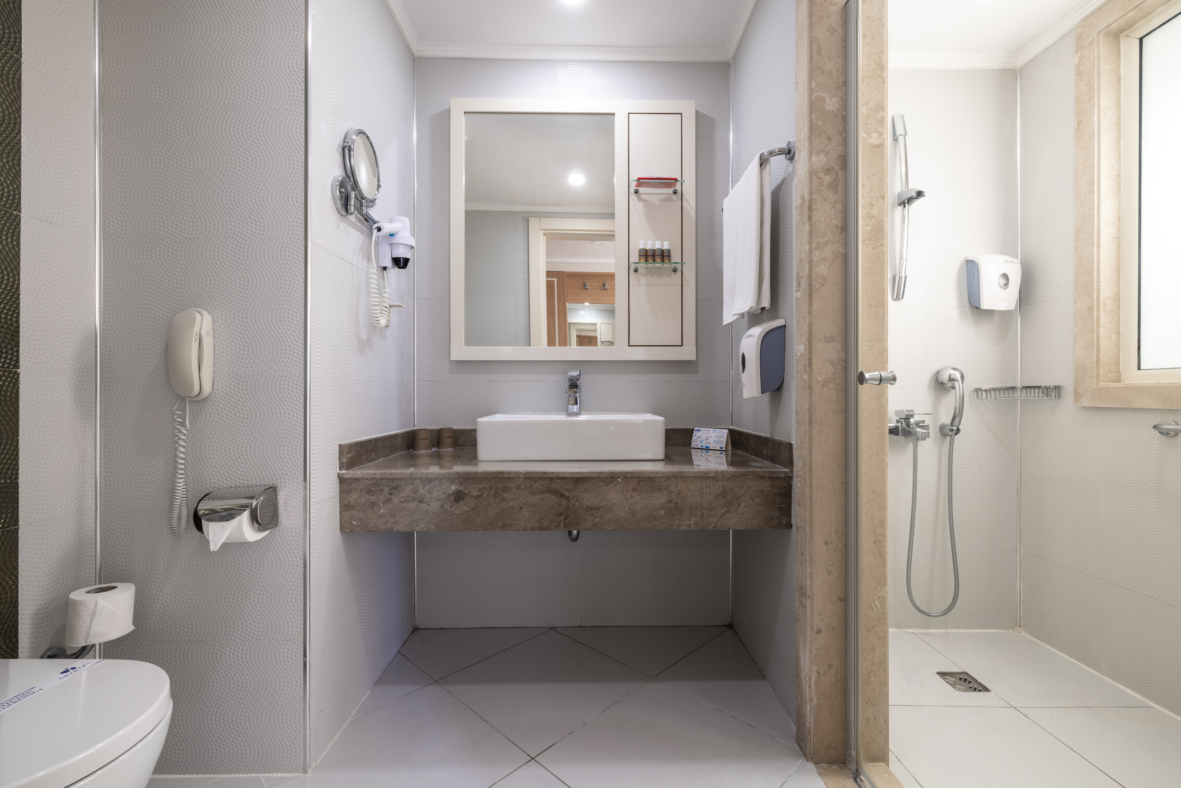 Crystal Waterworld Resort & Spa