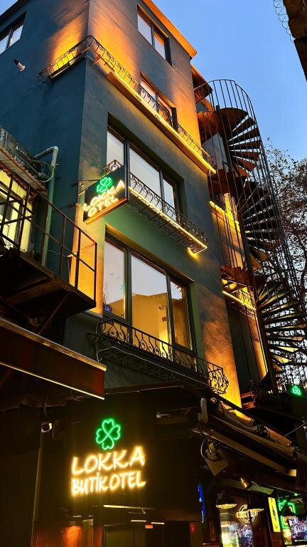Lokka Hotel