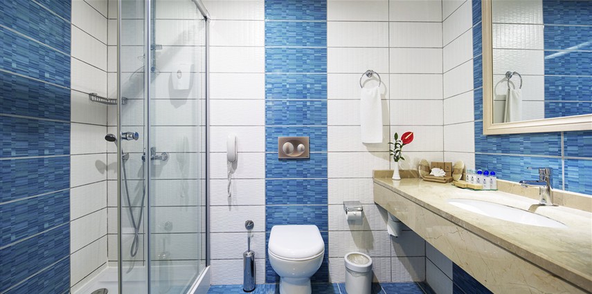 Crystal Tat Beach Golf Resort & Spa