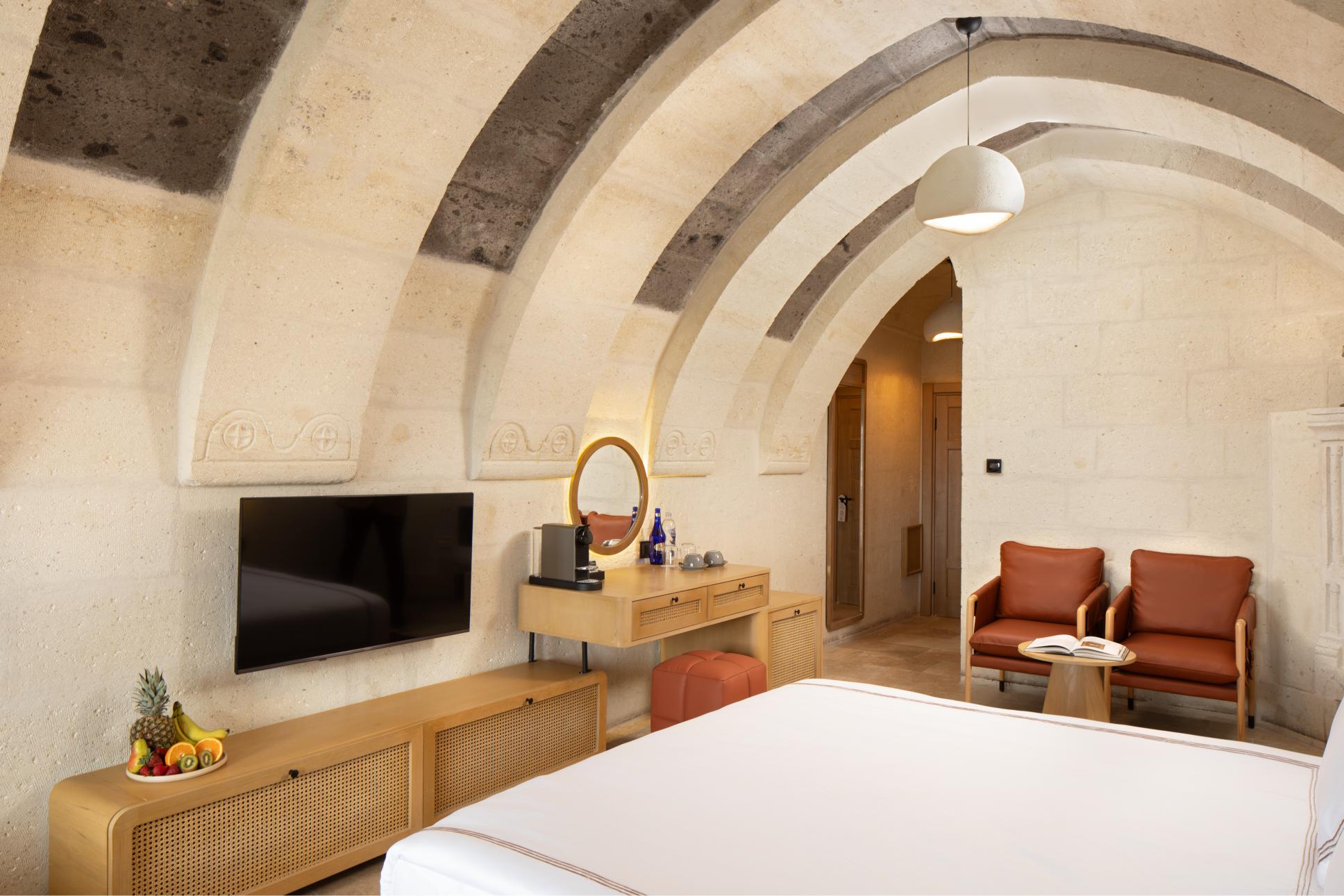 Deluxe Room (Balcony, Jacuzzi)