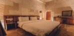 Deluxe Cave Suite (Şömineli) Görseli