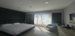 Standart Oda Deniz ve Köprü Manzaralı Görseli