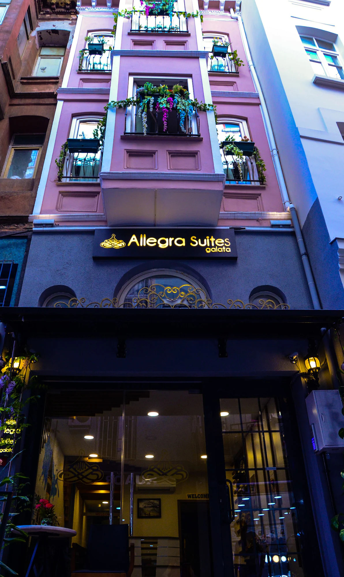 Allegra Suites