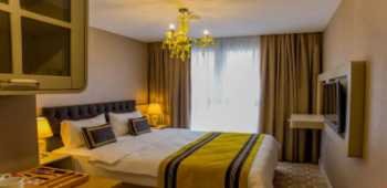 Homelike Hotel · 33