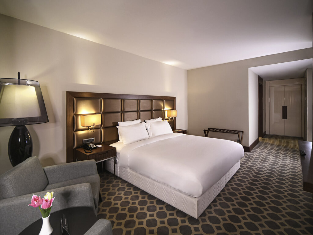 Mercure İstanbul West Hotel & Convention Center