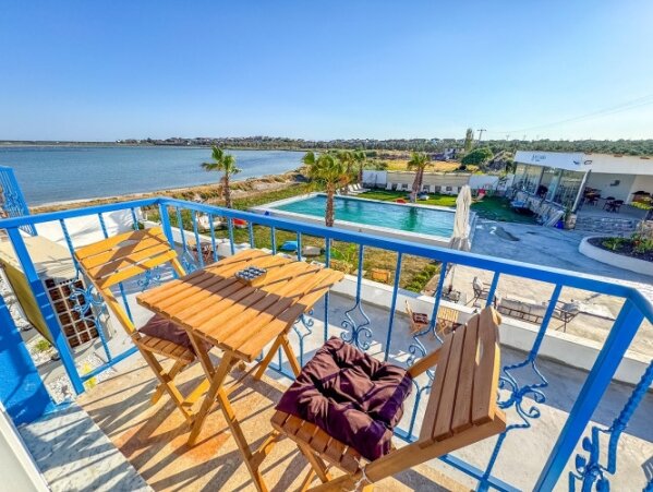 Blue Garden Sarımsaklı
