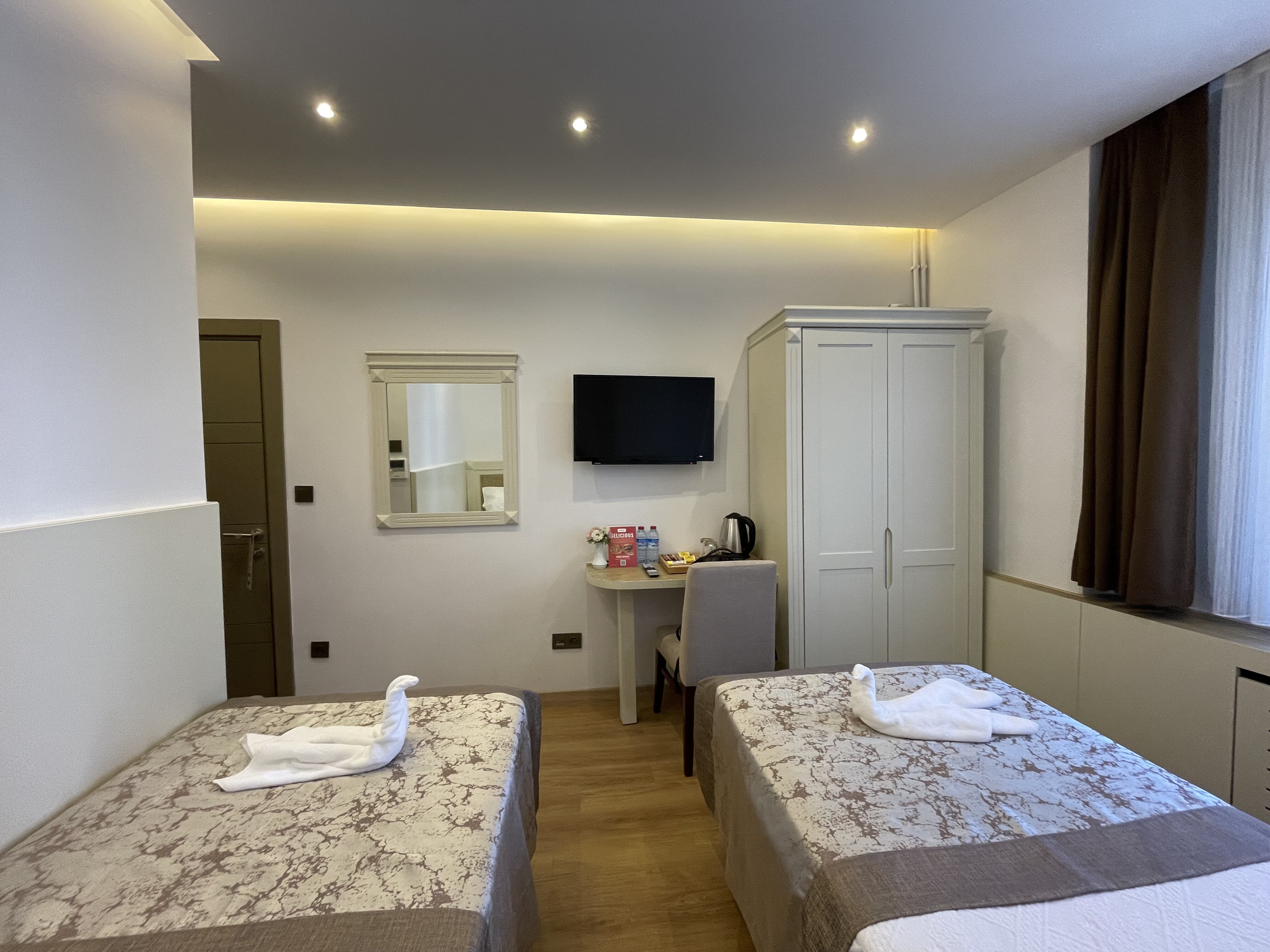 Otel Gül · 12