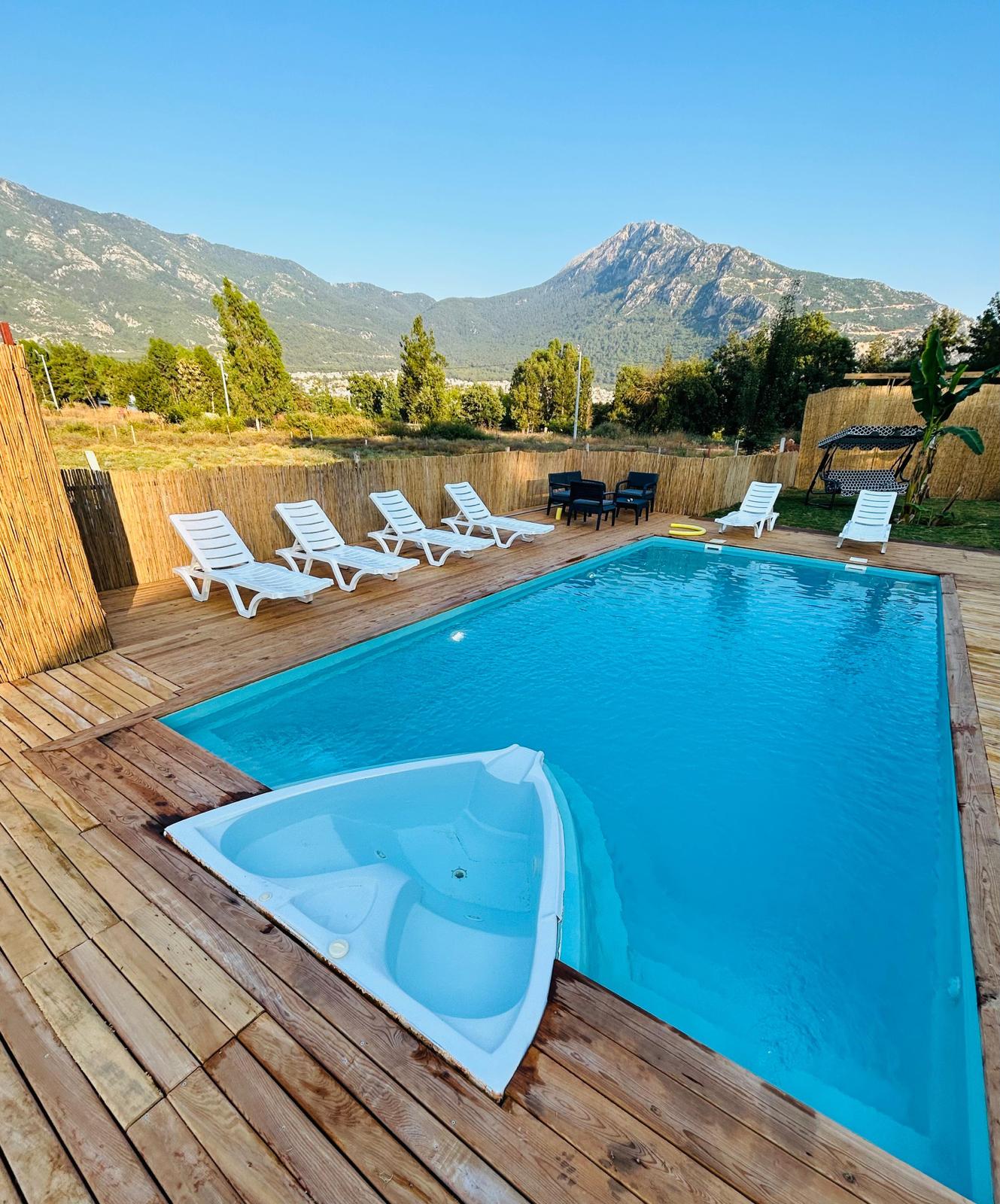 Pine Village Bungalows Ölüdeniz