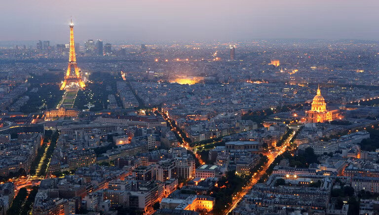 4* Paris Konaklama ve Airport Transfer
