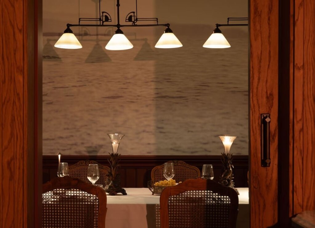 Hovagimyan Hotel and Suites · 17