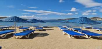 Nagi Beach Hotel · 57