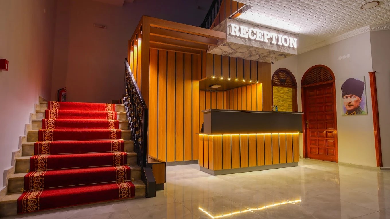 Uz Hotel Premium