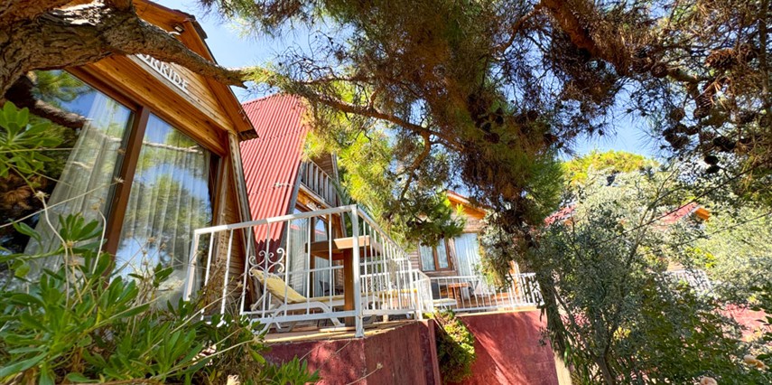 Gaia Bungalow