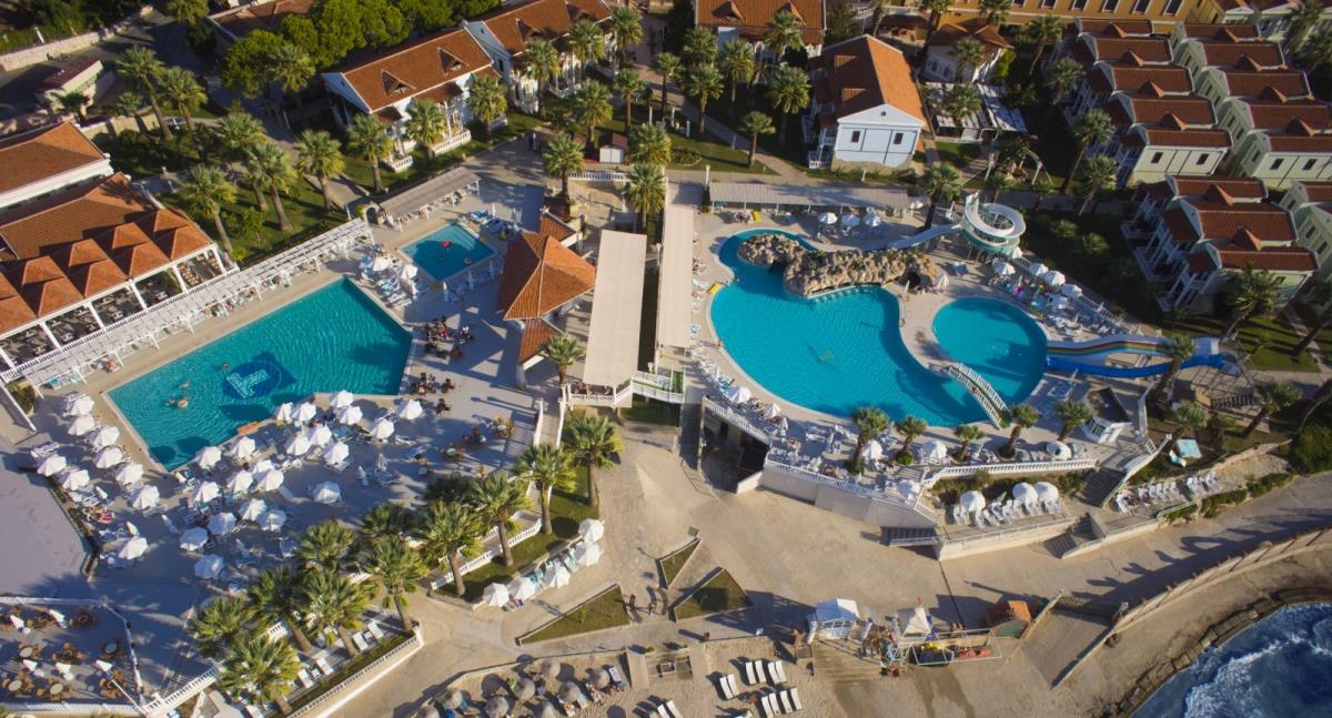 Lucas Didim Resort