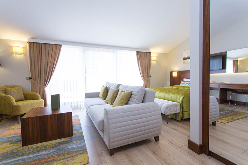 The White Orient Hotel