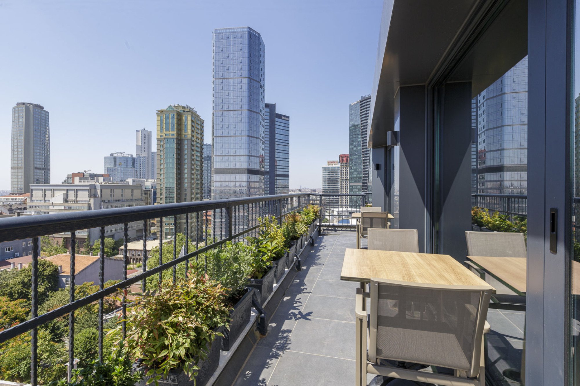 Ramada Encore By Wyndham İstanbul Şişli
