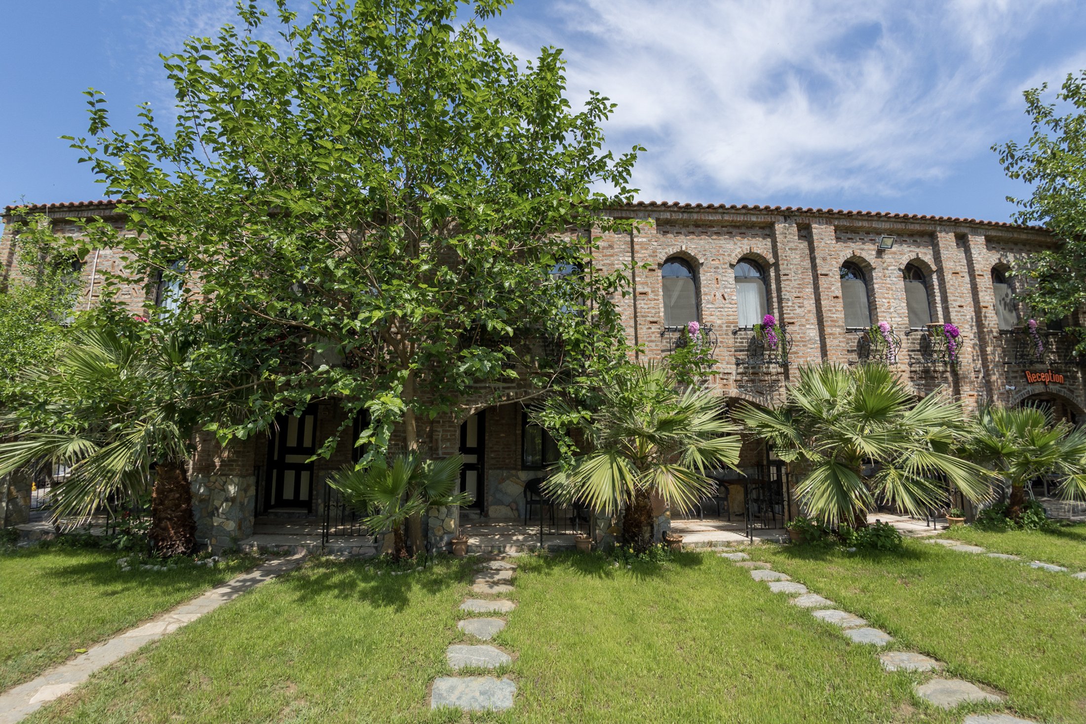 Antik Manastır İda · 33