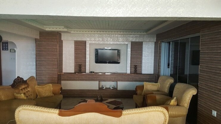 Toros Hotel
