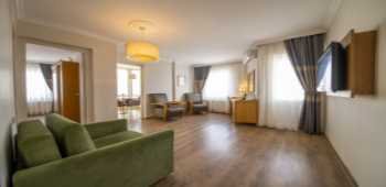 Çanak Hotel · 46