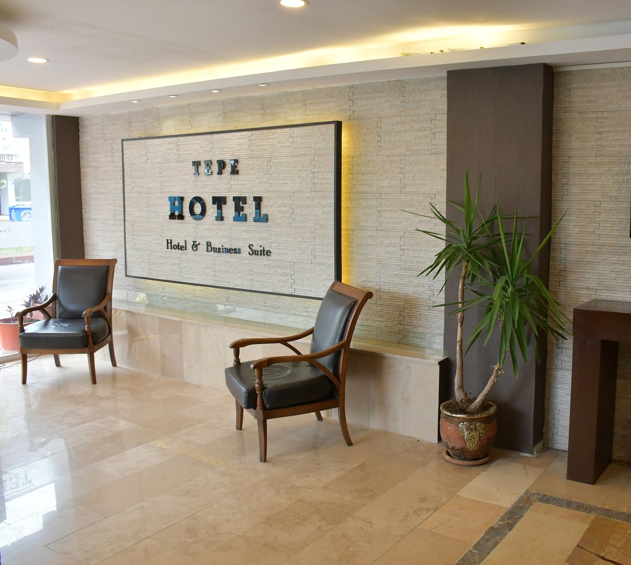 Tepe Hotel & Business Suites