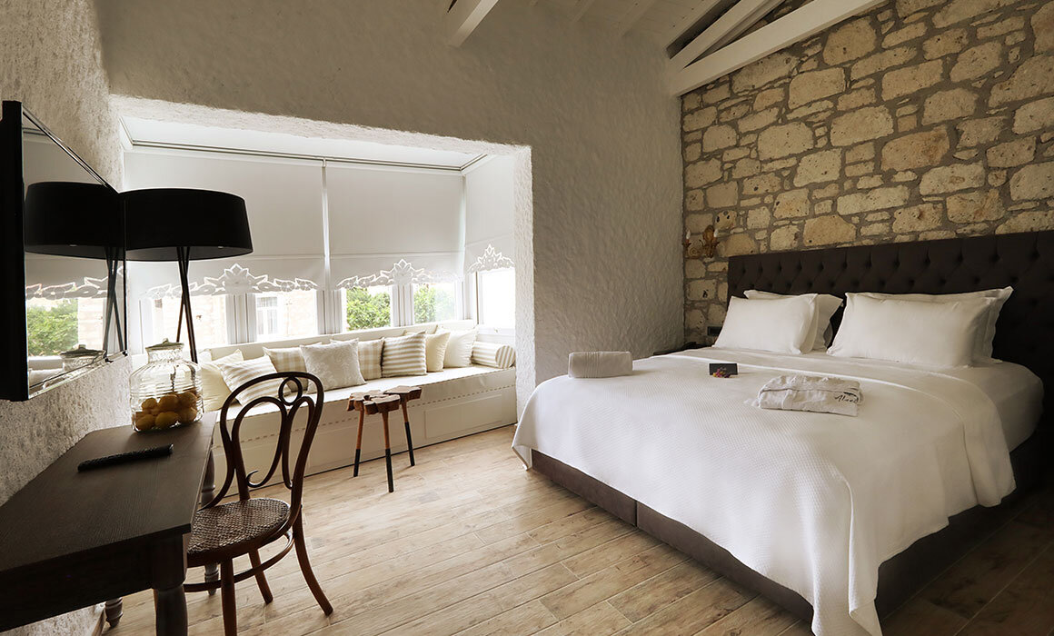 Alachi Hotel